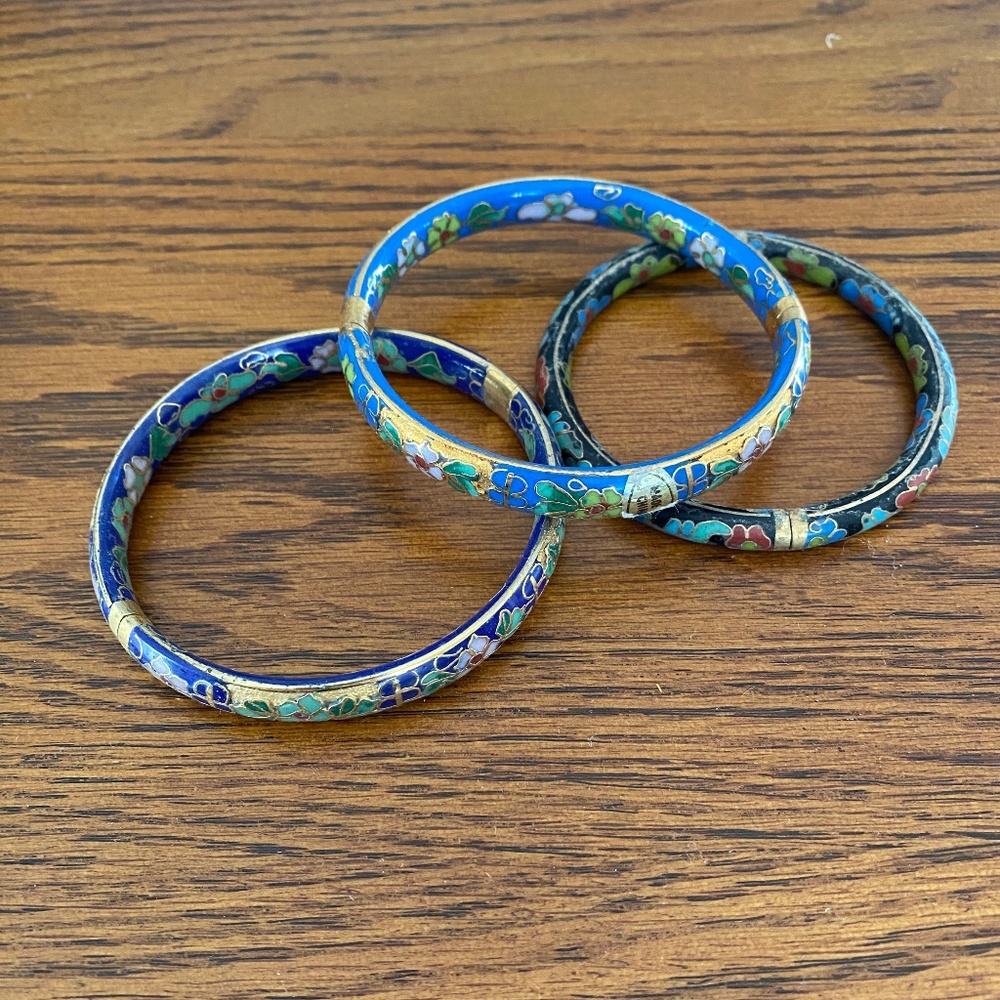 Vintage Cloisonné Floral Bangle Bracelet Hinged Easy On